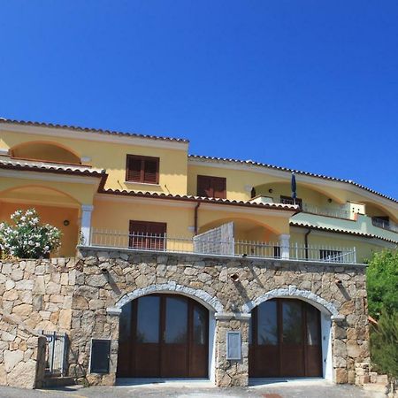 Вилла Seaview Apt Solita Budoni Экстерьер фото